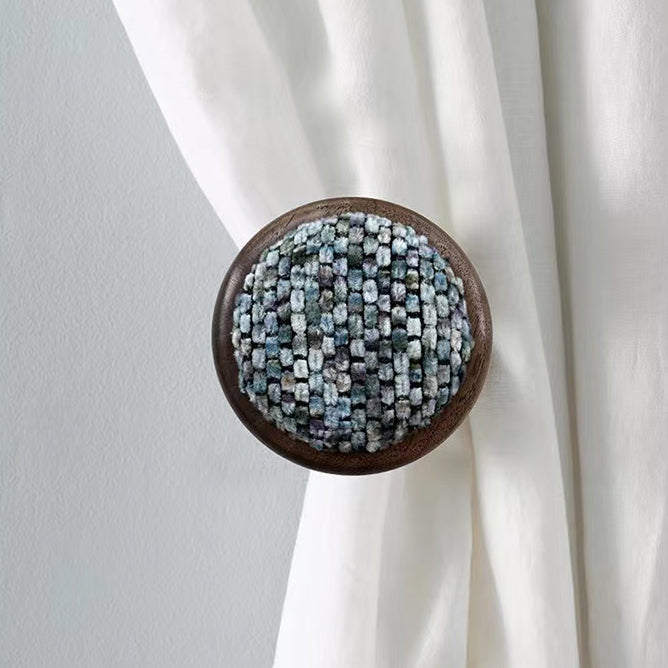 Colored Plate Button Gauze Wooden Curtain Wall Hook/1pc ixacurtains